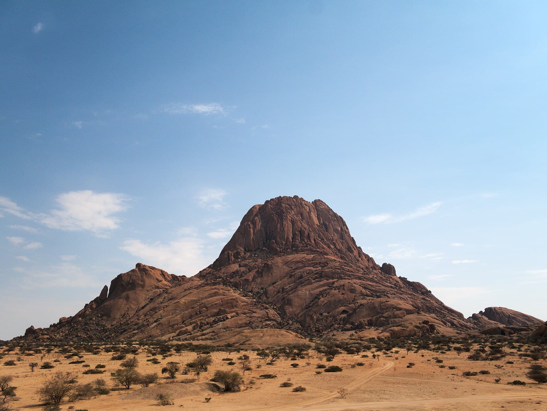 Sossusvlei Luxury Desert Escape